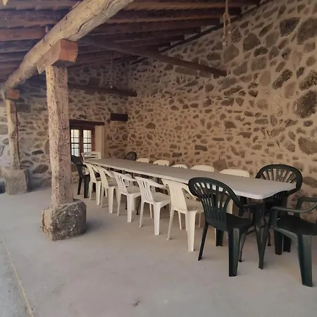 Casa Gela. Entorno Rural Feriehus Berrocal (Segovia)