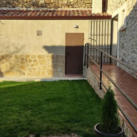 Casa Gela. Entorno Rural