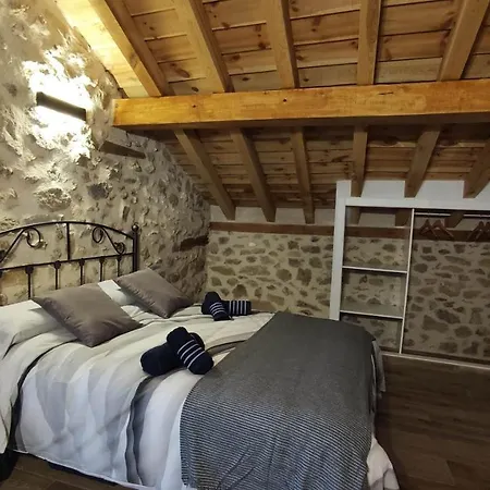 Casa Gela. Entorno Rural Berrocal (Segovia)